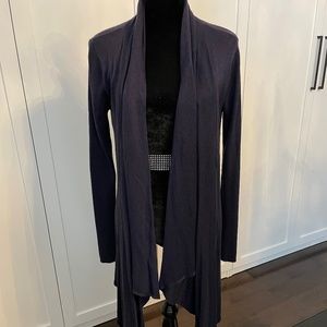 Lululemon Universal Wrap - Dark Purple